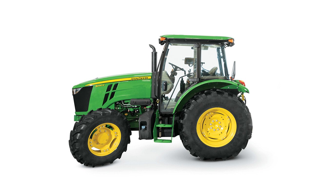 John Deere Tractors, 5 Series Utility Tractors